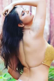 Aabha Paul Sexy Monday Video